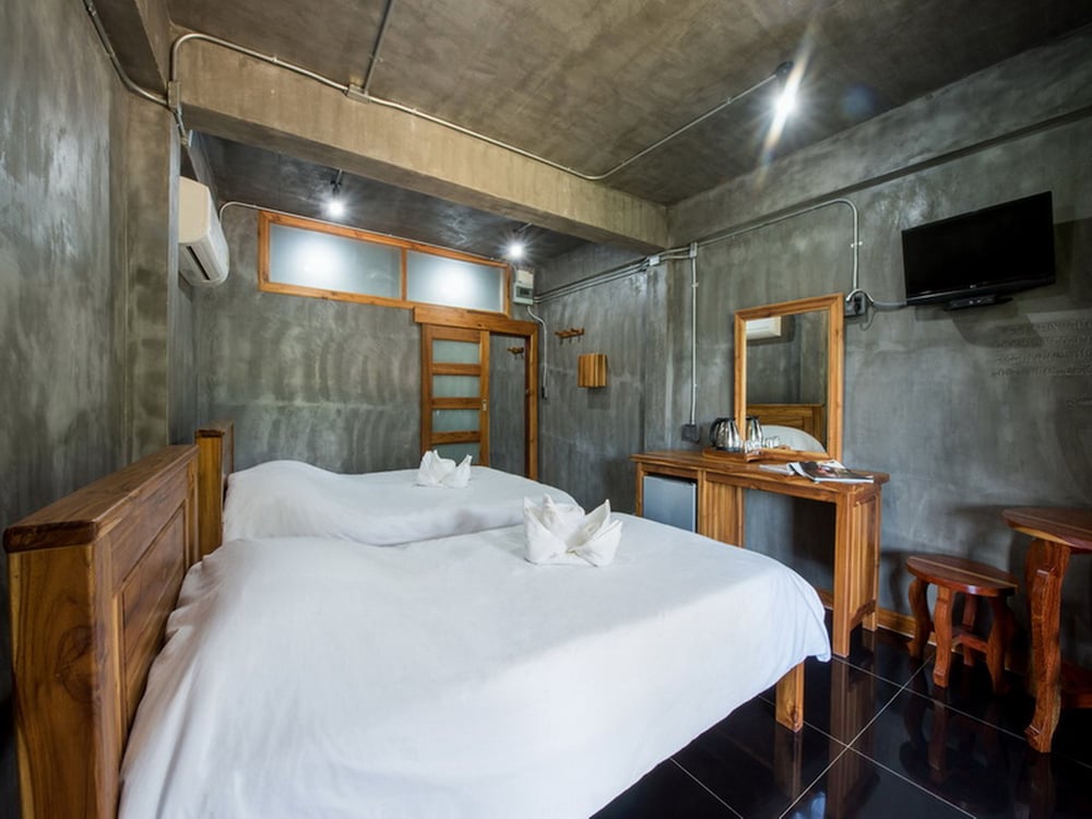 thong pha phum