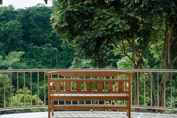thong pha phum