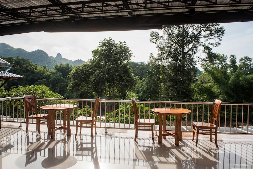 thong pha phum
