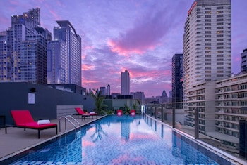 travelodge sukhumvit 11