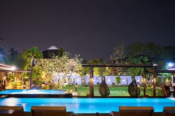 hueankhamhom resort