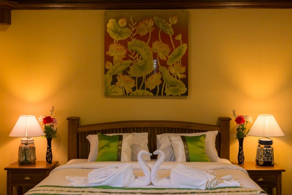 hueankhamhom resort