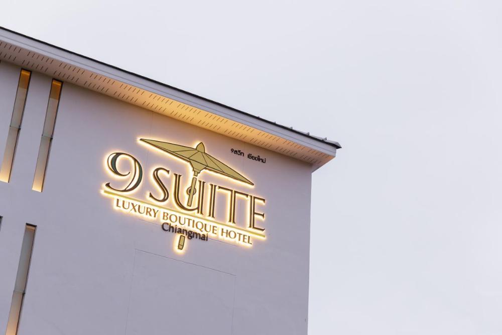 9 suite luxury boutique hotel