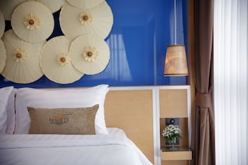 9 suite luxury boutique hotel