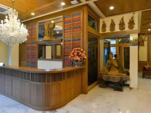 peak nimman prestige hotel