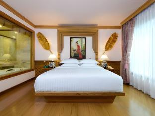 peak nimman prestige hotel