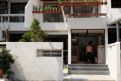 haus sathorn 21