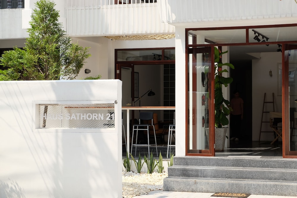 haus sathorn 21
