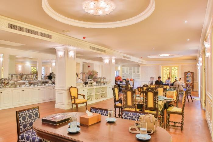 at pingnakorn riverside hotel chiangmai