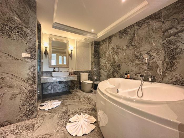 at pingnakorn riverside hotel chiangmai