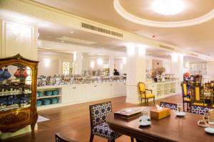 at pingnakorn riverside hotel chiangmai