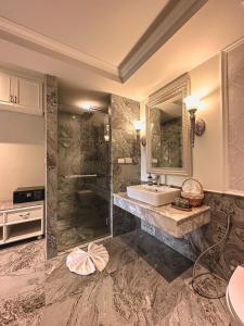 at pingnakorn riverside hotel chiangmai