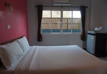 graphic house at chiang rai adults only