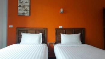 graphic house at chiang rai adults only