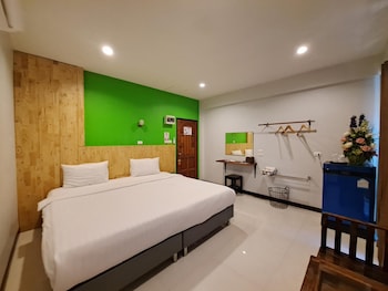 graphic house at chiang rai adults only