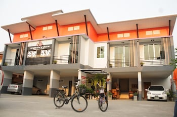 graphic house at chiang rai adults only