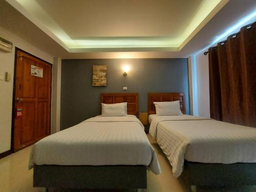 graphic house at chiang rai adults only
