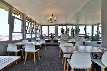 le panoramic boutique hotel