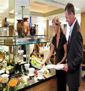 De Vere Beaumont Estate,London>>Berkshire,4 star