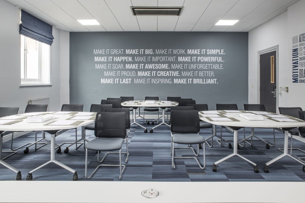 de vere beaumont estate