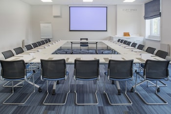 de vere beaumont estate