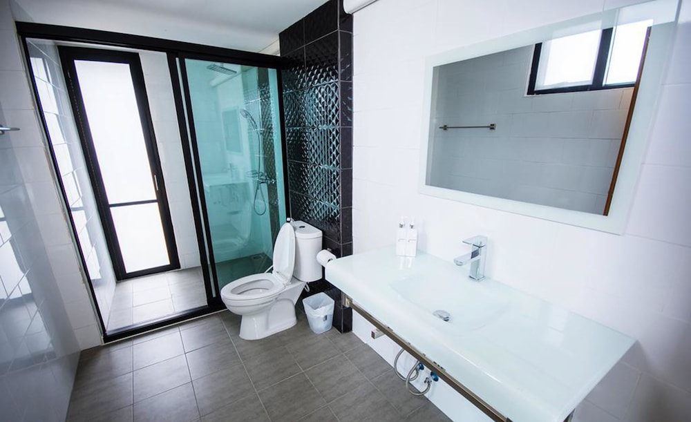 the logbook room and cafe