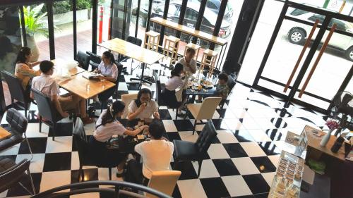 the logbook room and cafe