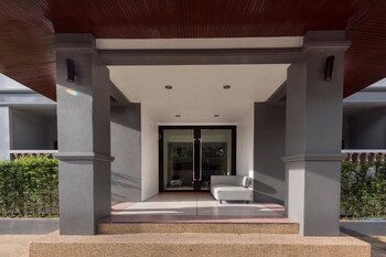 future place mansion ubon