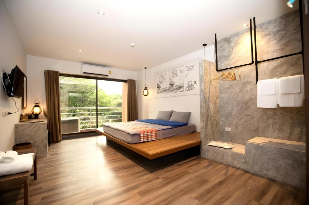 boutique poo yai lee