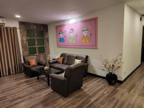 boutique poo yai lee