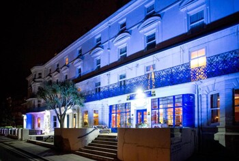 Oyo The Southcliff Hotel,Kent>>Folkestone,3 star
