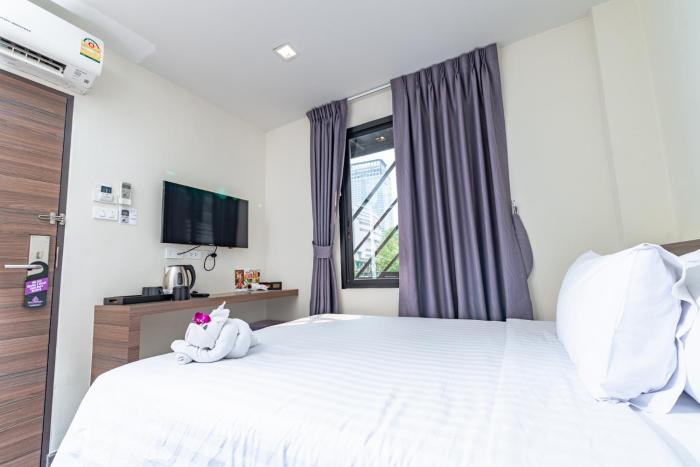 sovereign group hotel