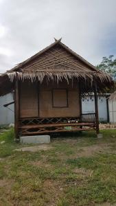 lanta local hut