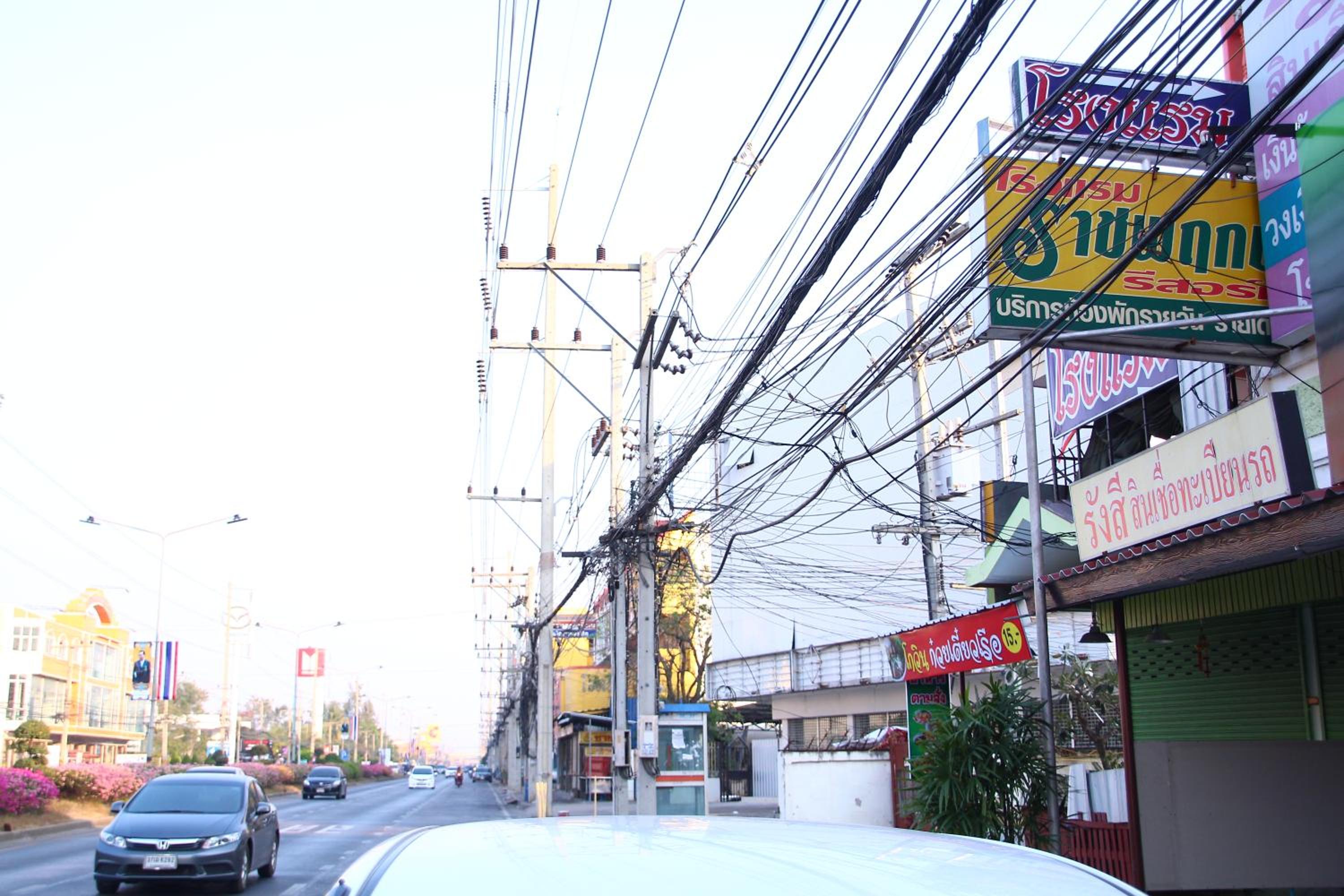 rachaphrukresortlopburi