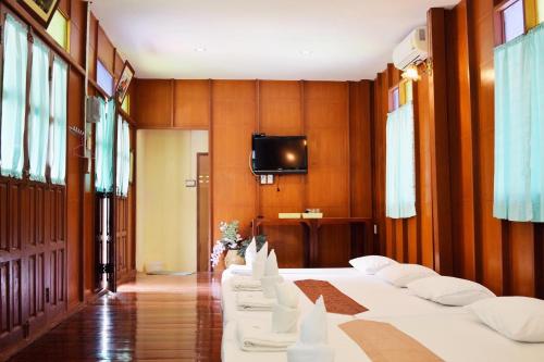 baan kornnara resort
