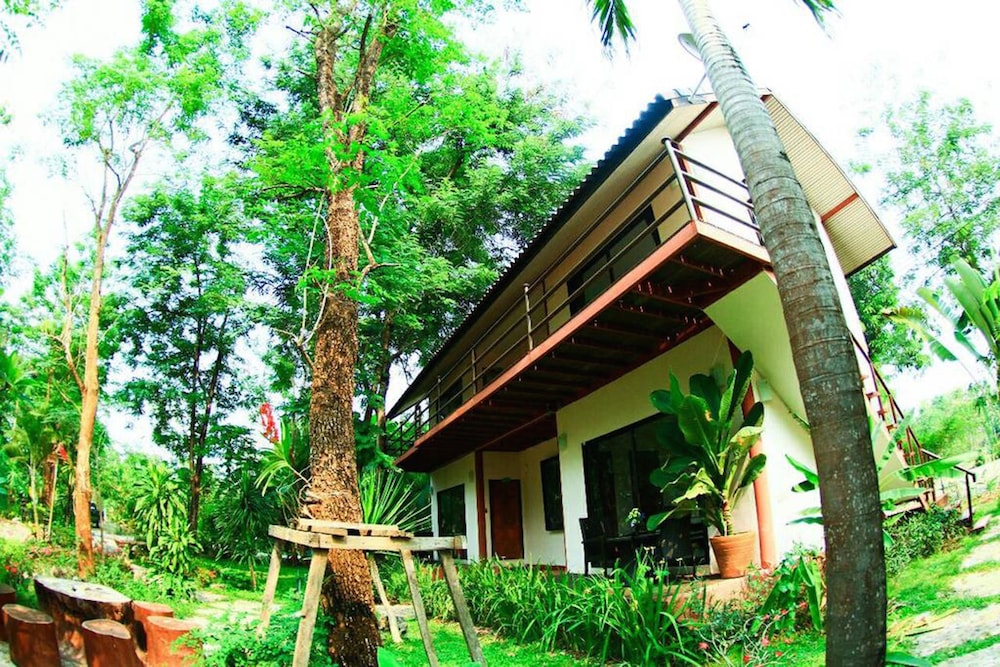 banana resort and spa