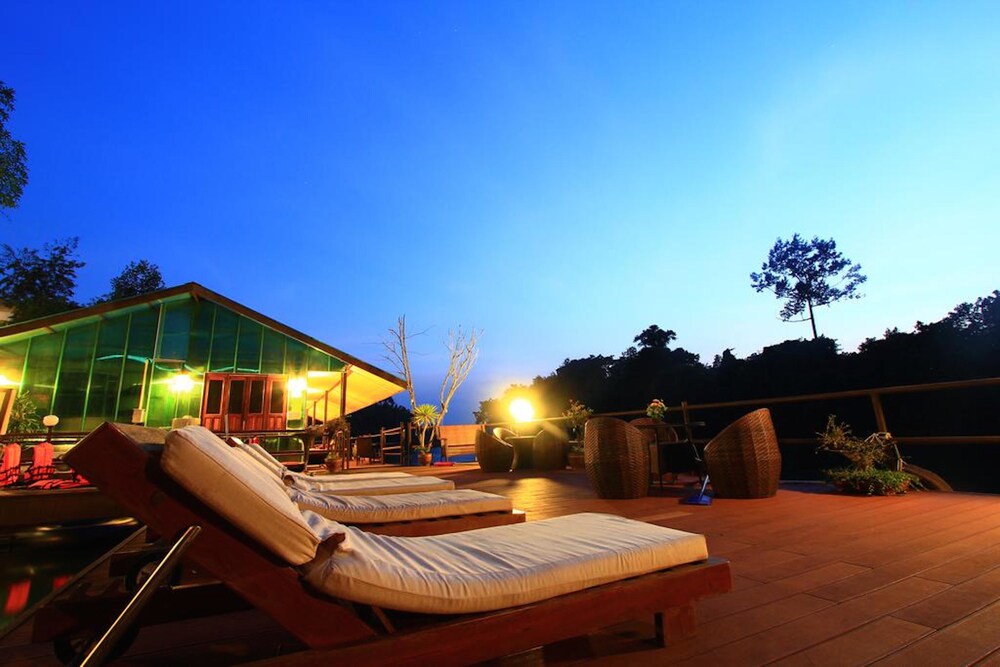 banana resort and spa