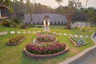 banana resort and spa