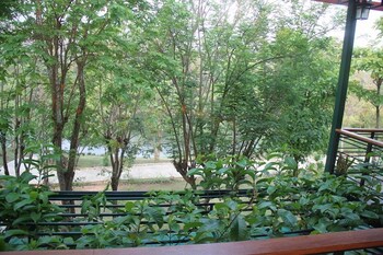 baan alisa bed and breakfast