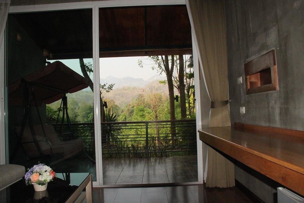 baan alisa bed and breakfast