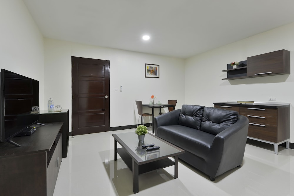 studio residence sukhumvit 71