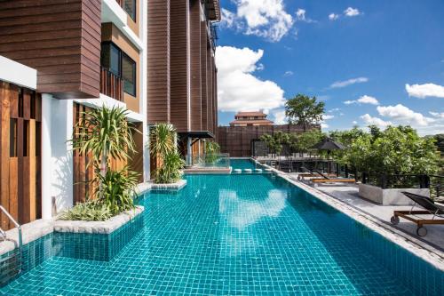 natee the riverfront hotel kanchanaburi
