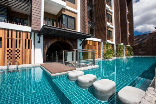 natee the riverfront hotel kanchanaburi