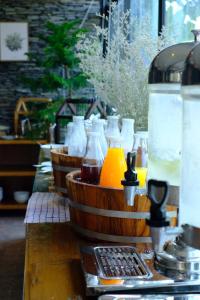 natee the riverfront hotel kanchanaburi