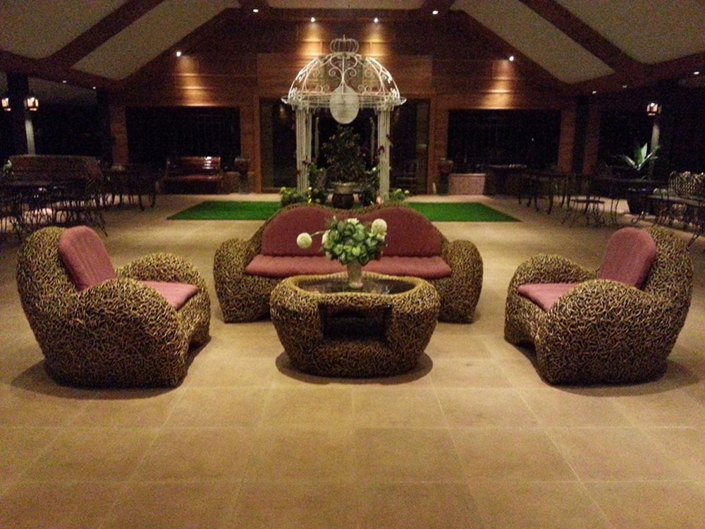 the farm resort and restaurant