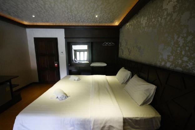 the farm resort and restaurant