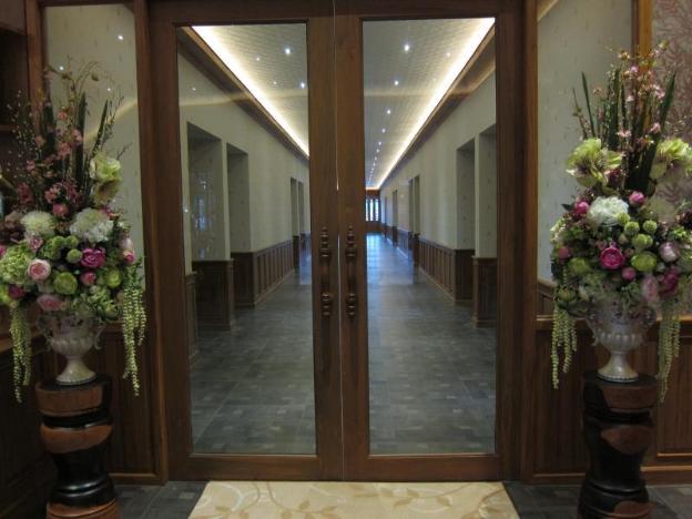 the farm resort and restaurant