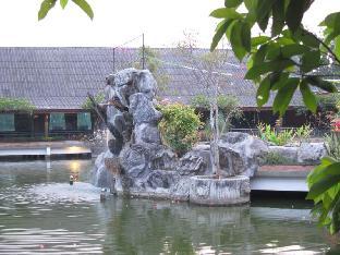 the farm resort and restaurant
