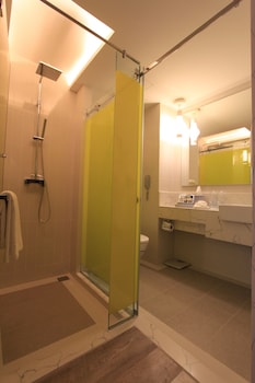 bangkok midtown hotel