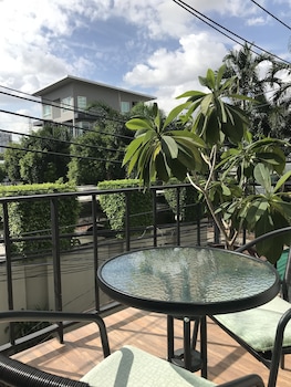 v20boutique jacuzzi hotel